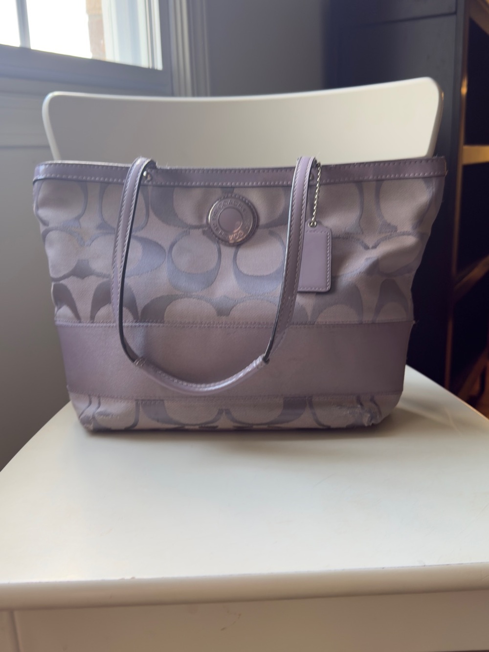 Coach Signature Tote in Lavender
